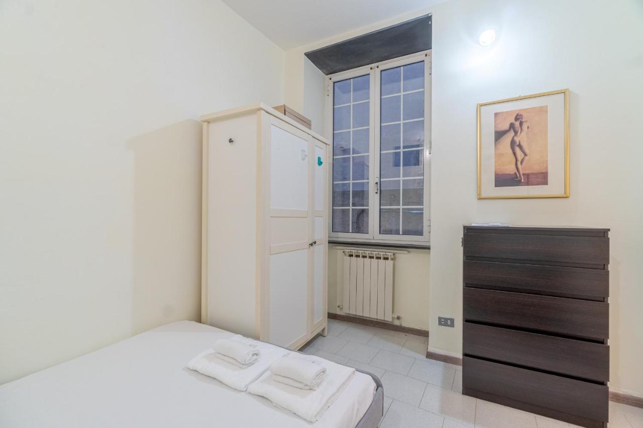 Genova Porto Antico Cozy Apartment ภายนอก รูปภาพ