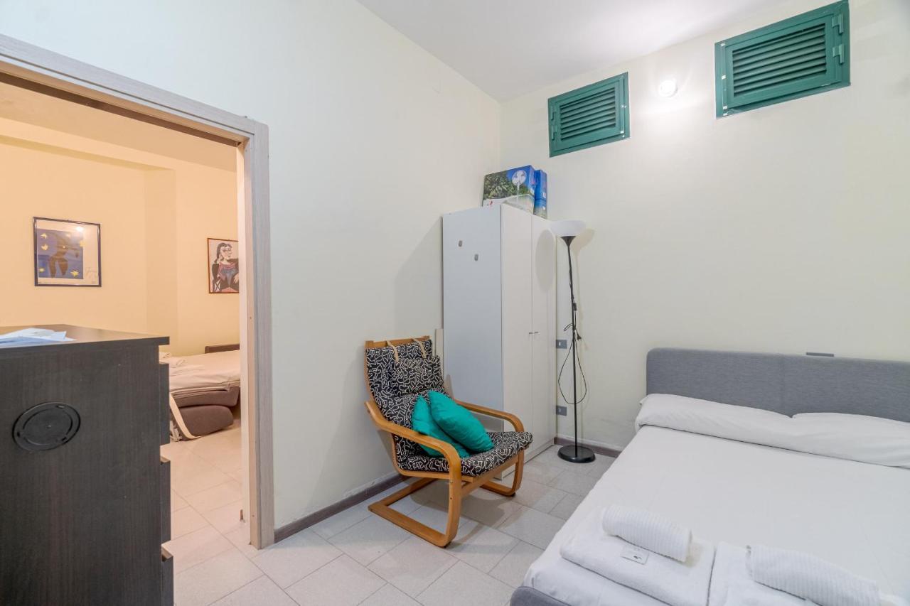 Genova Porto Antico Cozy Apartment ภายนอก รูปภาพ